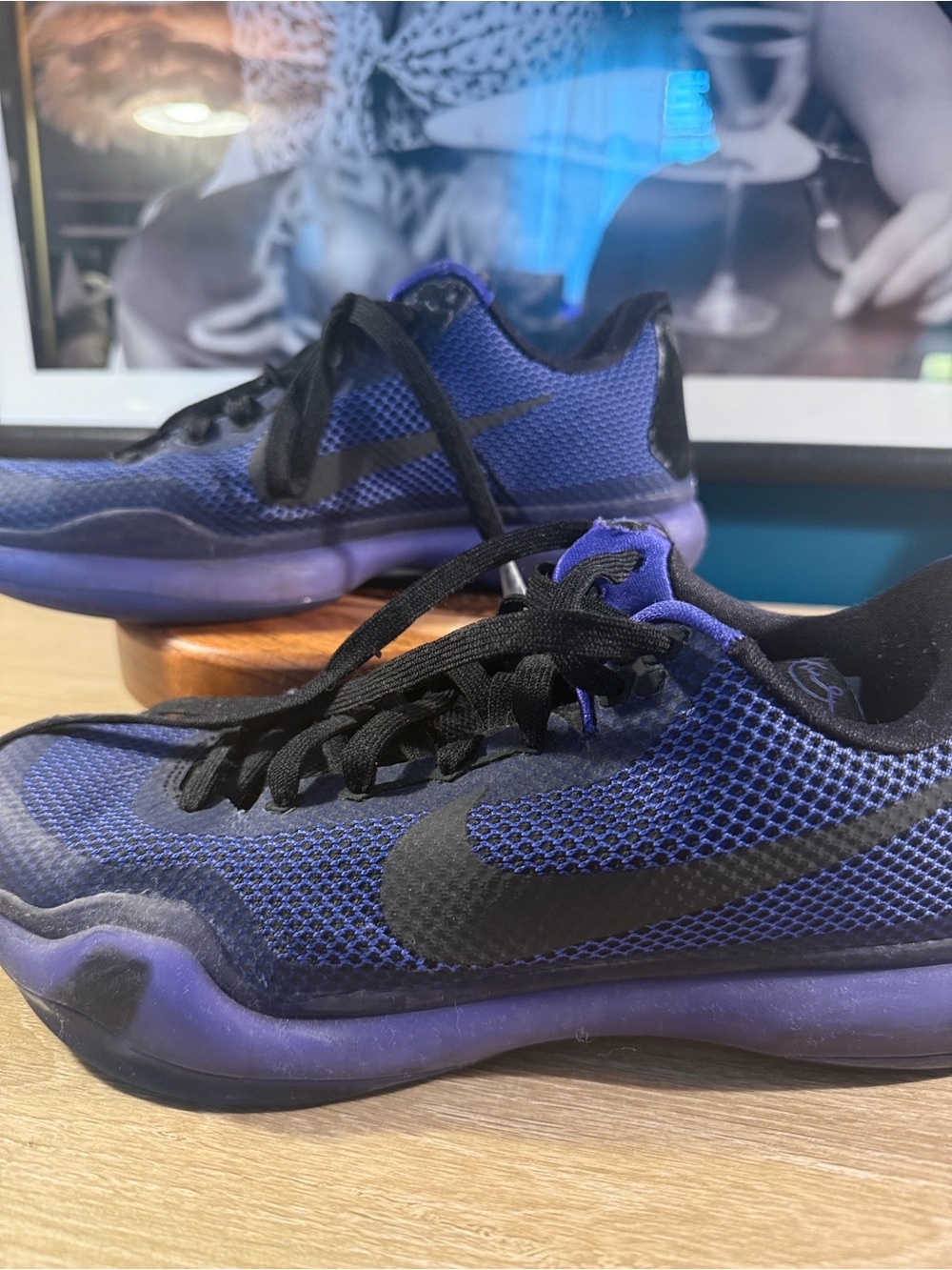 Nike Men's Purple and Black Athletic Sneakers